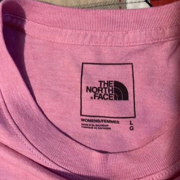 Women’s North Face T-Shirt - Picture 2 of 2